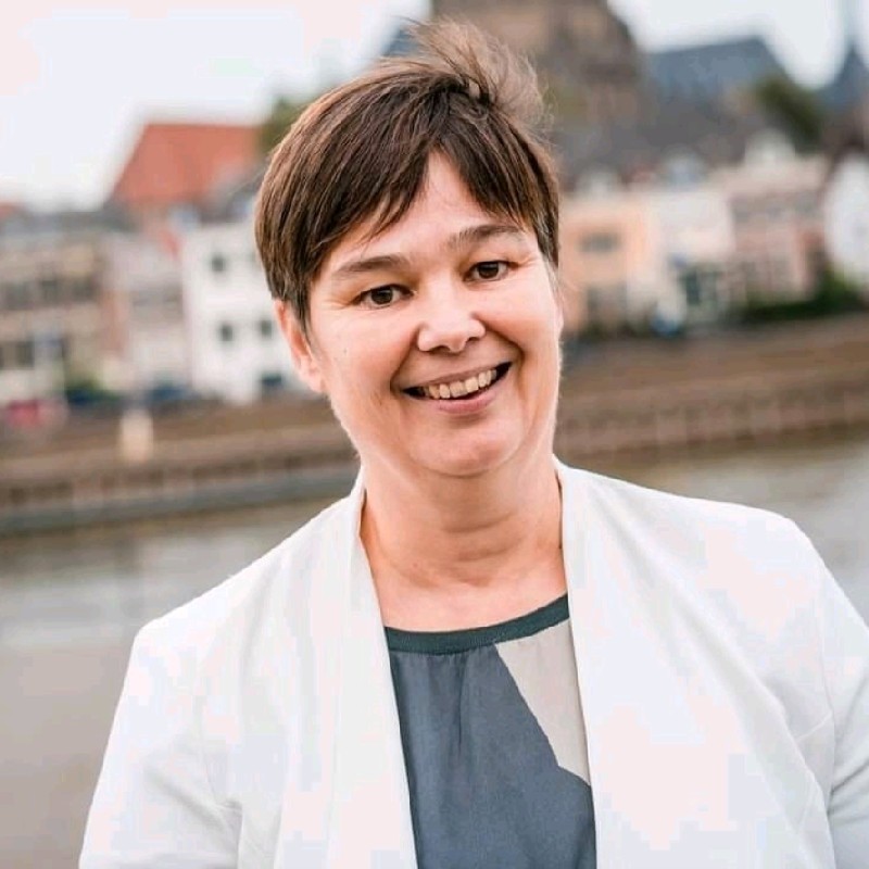Adelien Bergman